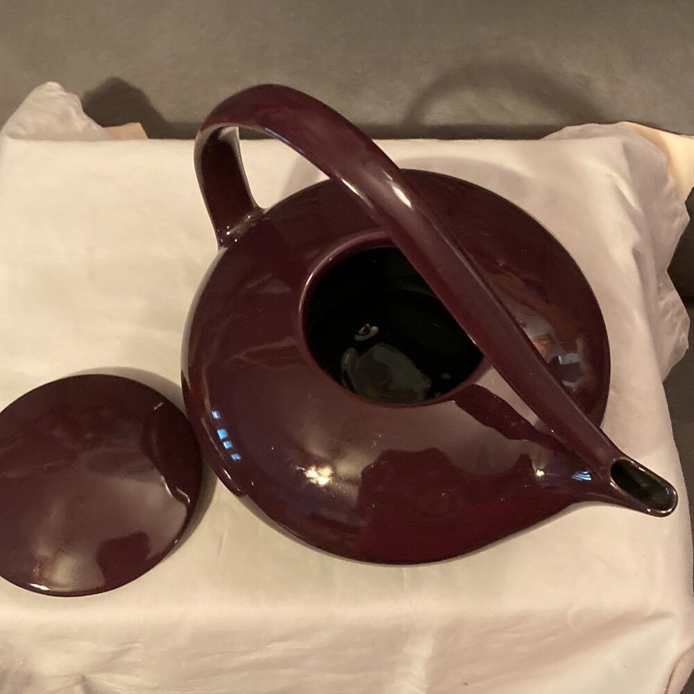 Judith Weber Swirl Handle Mulberry/Burgundy Classic Porcelain Tea Pot-Signed-EUC - Picture 6 of 11